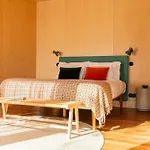 Wood Mood كامينيا